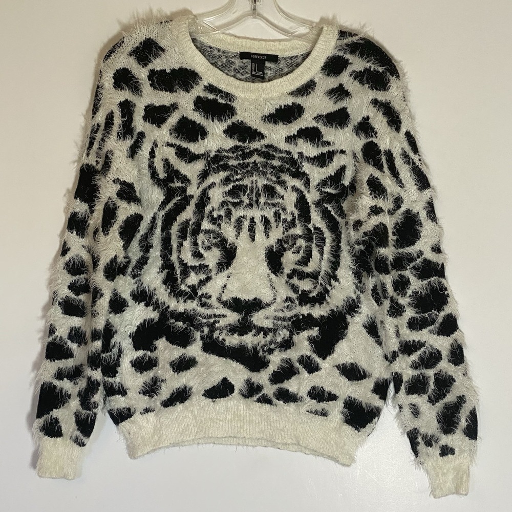 Forever 21 Sweater Womens Small Black White Tiger Textured Boho Y2K Soft Comfy S